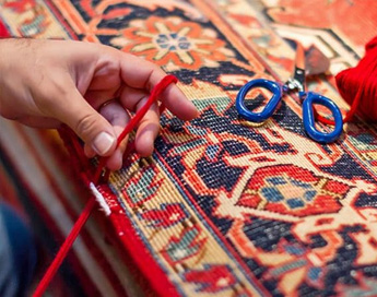 خدمات تخصصی و حرفه ای رفوی فرش در قالیشویی جردن